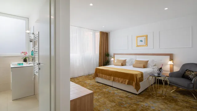 غرفة كومفورت بسرير مزدوج أو سريرين منفصلين بإطلالة على المدينة، Hotel Corner 4/9