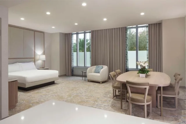 Hospitality, Suite, Double Bed, Accessible, Hilton West Palm Beach 1/4