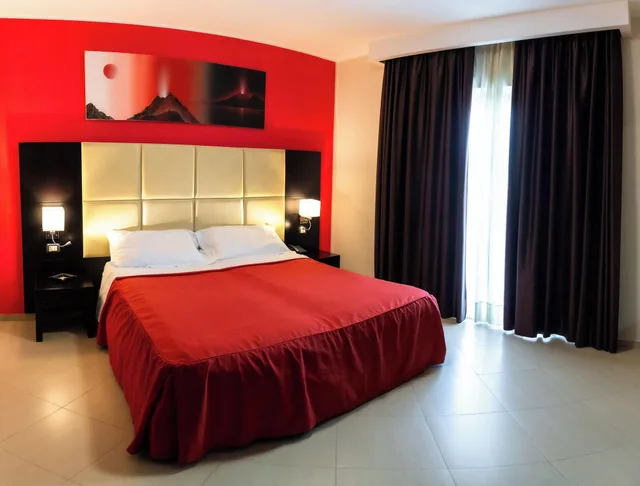 جناح جونيور، Rama Palace Hotel 1/2