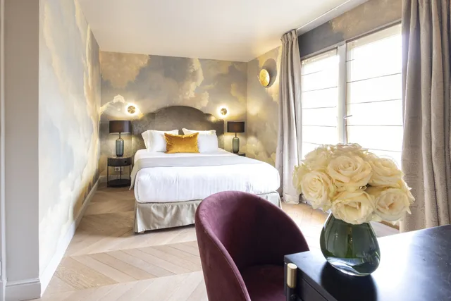 Romantic, Double Bed, Balcony, Hotel Residence Foch 6/6