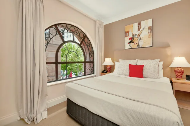 One Bedroom Superior Apartment، The Manor Apartment Hotel 1/3