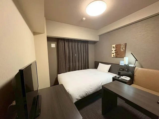 غرفة كومفورت مفردة بسرير مزدوج للمدخنين، Hotel Route Inn Higashi Hiroshima Saijo Ekimae 2/2