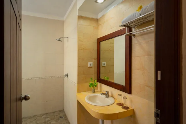 غرفة ديلوكس بسريرين منفصلين بإطلالة على المسبح، Kusuma Resort 8/10