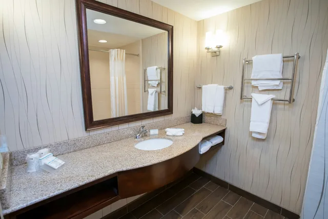 غرفة بسريرين كوين لذوي الإعاقة، Hilton Garden Inn Dayton South-Austin Landing 2/2