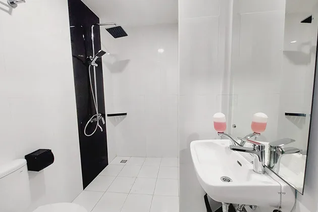 غرفة تنفيذية، Hotel Bamboo Bogor 2/4