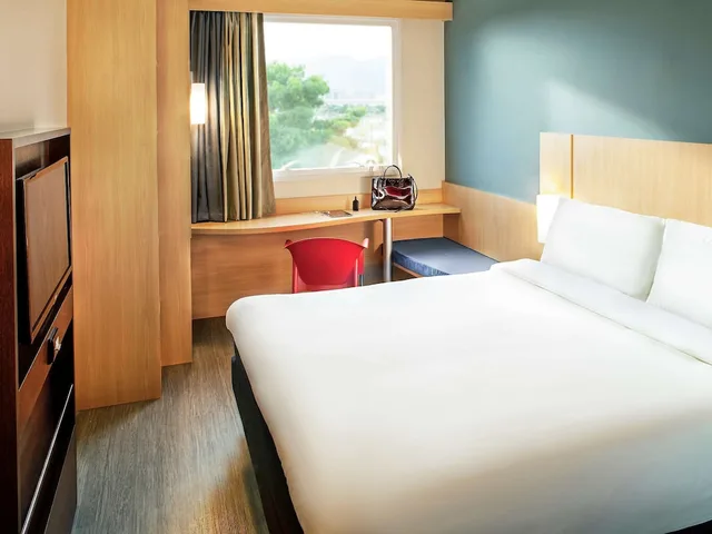 غرفة قياسية بسرير مزدوج، ibis Rio de Janeiro Parque Olimpico 1/9