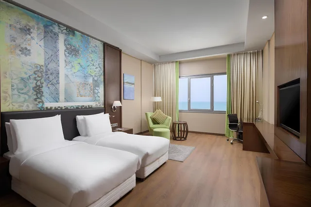 Superior, King Bed, Pool and Ocean View، RADISSON BLU HOTEL, SOHAR 2/10