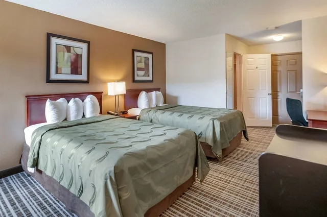 غرفة قياسية بسريرين مزدوجين، Quality Inn Harpers Ferry - Charles Town 7/10
