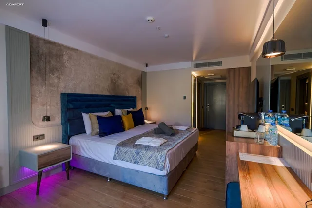 غرفة سوبيريور بسرير مزدوج بجاكوزي، Ada Port Hotel 3/7
