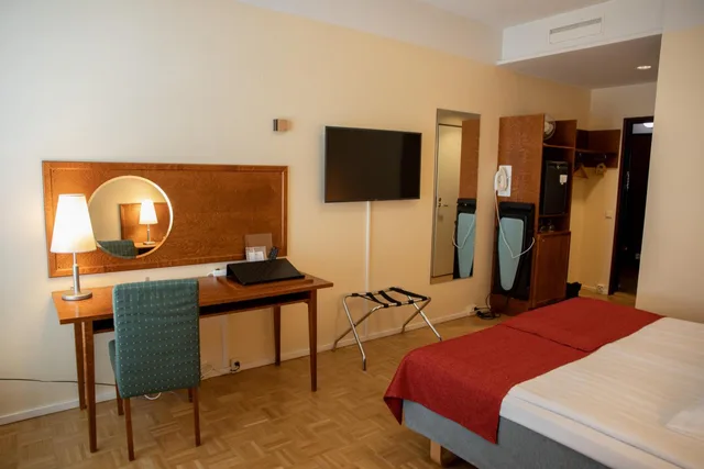 غرفة قياسية بسرير مزدوج، Hotel Kokkola 6/6
