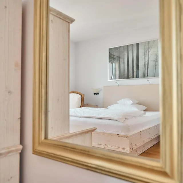 غرفة بسرير مزدوج، Hotel Hirschen in Freiburg-Lehen 2/2
