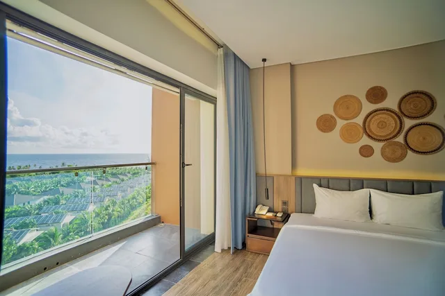 غرفة ديلوكس بسرير مزدوج أو سريرين منفصلين بإطلالة على البحر بشرفة، Sonaga Beach Resort & Villas Phu Quoc 2/10