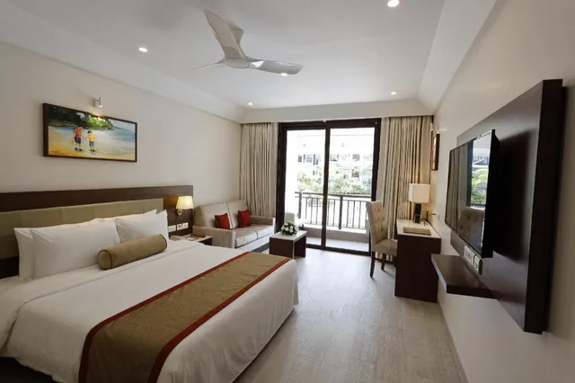 Room, Double Bed, Pool View, Balcony, Sobit Sarovar Portico Goa 2/10