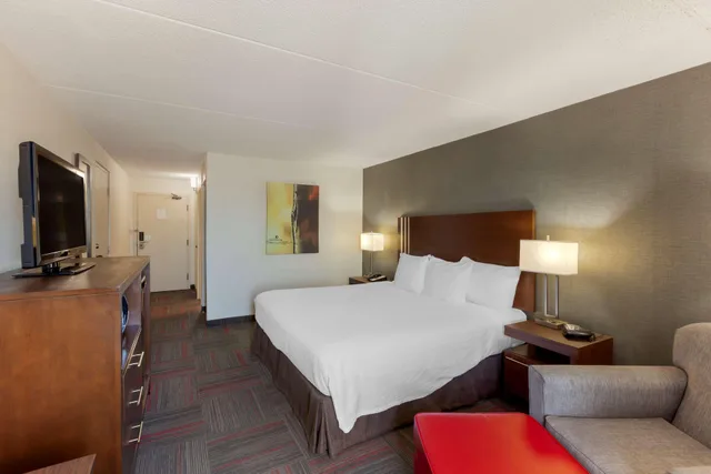 غرفة لذوي الإعاقة، Best Western Plus Toronto Airport Hotel 2/4