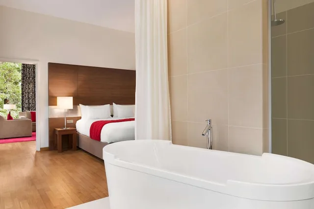 جناح بسرير كينج، Dolce By Wyndham La Hulpe Brussels 1/1