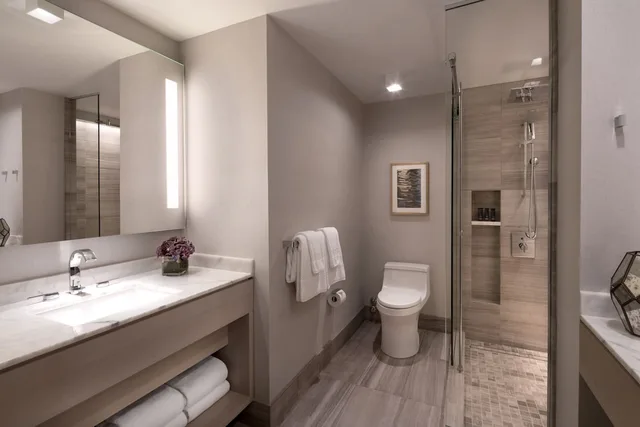1 Bedroom, Tower, Suite, King Bed, Sofa، THE RITZ-CARLTON CHICAGO 1/2