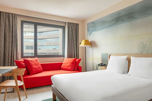 غرفة سوبيريور بسرير مزدوج، Novotel Madrid City Las Ventas 1/4