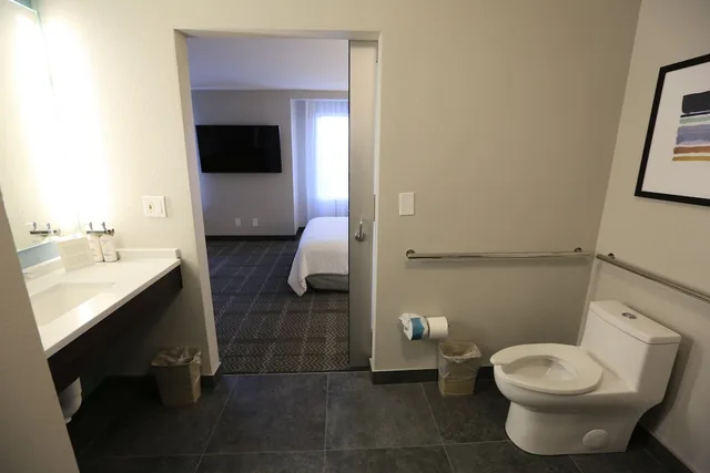 جناح استوديو بسرير كوين بمطبخ لذوي الإعاقة، Staybridge Suites Silicon Valley Milpitas 4/6