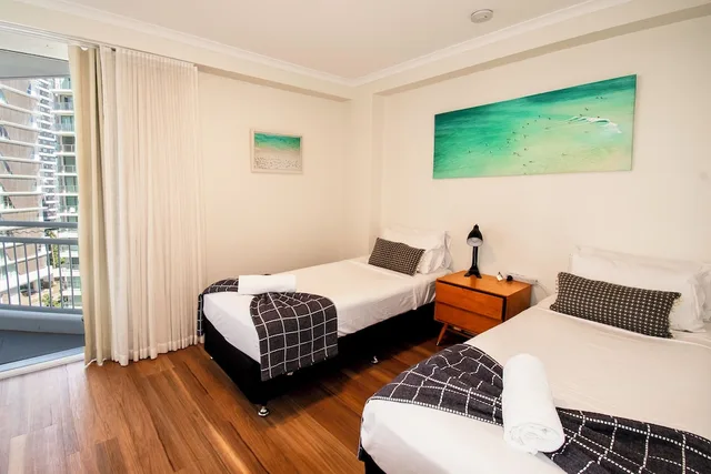 شقة ديلوكس بسرير كينج وثلاثة أسرّة بـ3 غرف نوم بمطبخ، Ocean Sands Resort Gold Coast 5/10