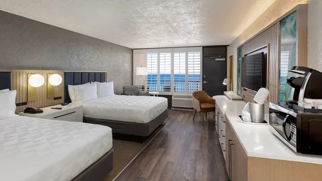 غرفة قياسية بسريرين كوين لذوي الإعاقة، Holiday Inn Resort Panama City Beach 2/10