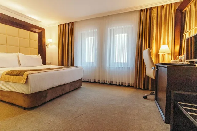 غرفة قياسية مفردة بسرير كوين، Ck Farabi Hotel 3/4