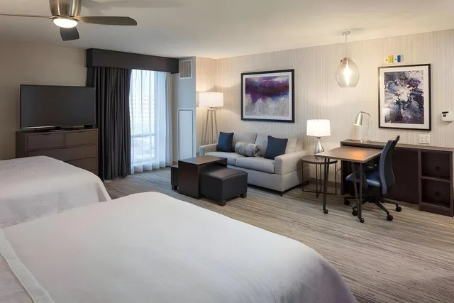 جناح استوديو بسريرين كوين مع أريكة لذوي الإعاقة، Homewood Suites By Hilton Needham Boston 1/2