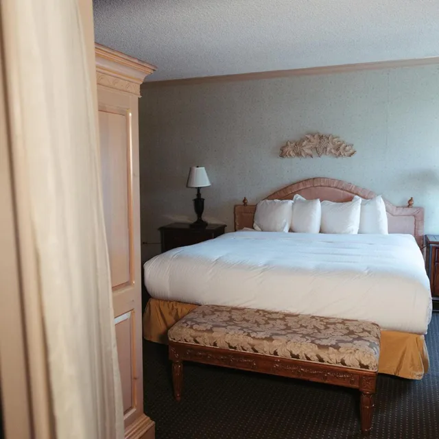 غرفة بسرير كينج، The Boulder Broker (ex. Rodeway Inn and Suites The Broker) 2/4