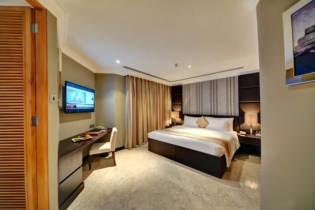 غرفة ديلوكس رباعية، Dubai Marine Beach Resort And Spa 1/1