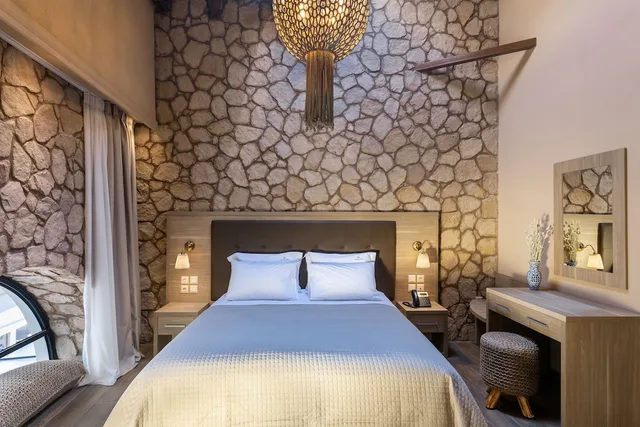 جناح بسرير كوين مع أريكة، Athens Manor Houses 7/10
