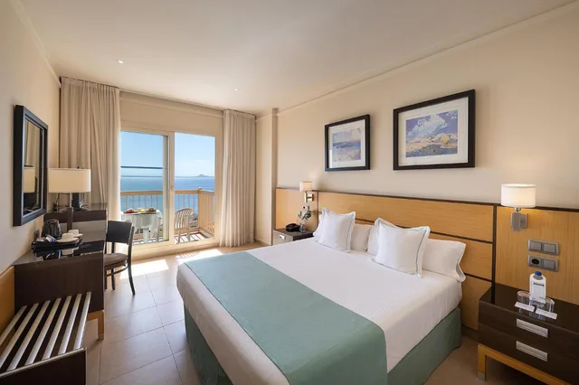 غرفة بسرير مزدوج أو سريرين منفصلين، Poseidon La Manga Hotel & Spa - Designed for Adults 3/10