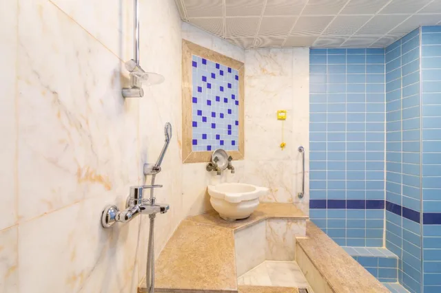 جناح جونيور، Aforia Thermal Residences 4/5