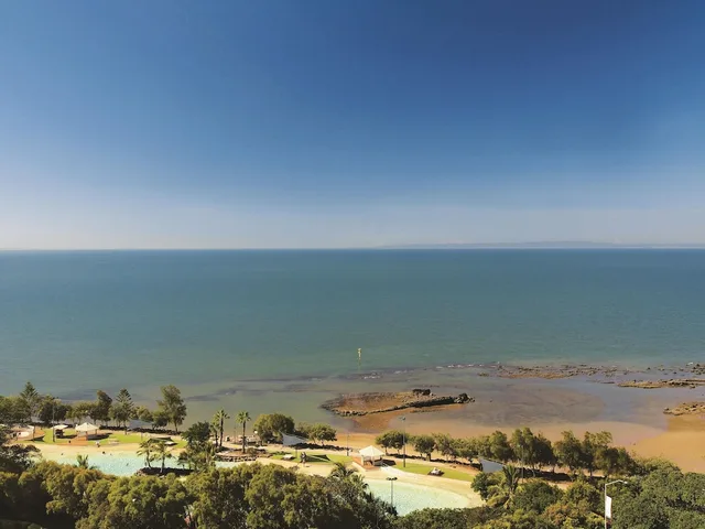 Oaks Redcliffe Mon Komo Suites, North Lakes, Narangba 72/77