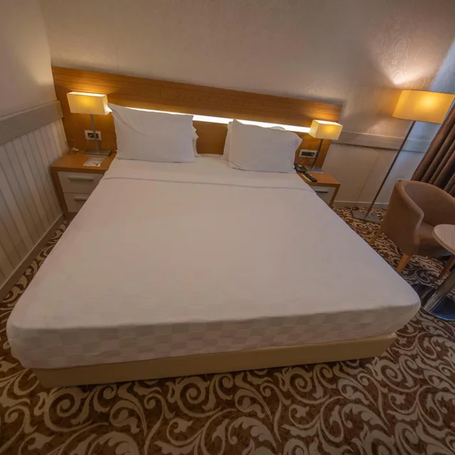 Deluxe, Double Bed, Grand Itimat Hotel 8/10