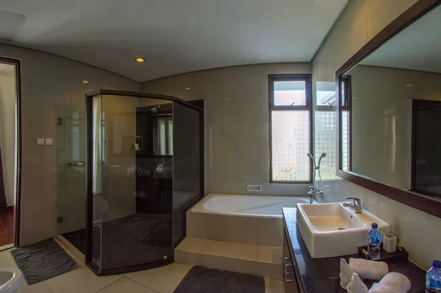 فيلا بسريرين كينج بـ3 غرف نوم بمسبح خاص، Villa Uma Girasole 6/6