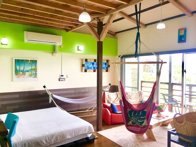 Green, King Bed, Ocean View, Sofa، Ma-Blue Garden House 1/4