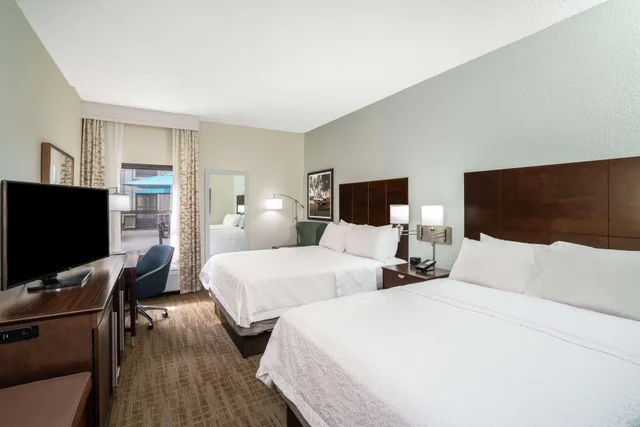 غرفة بإطلالة على المسبح، Hampton Inn & Suites Nashville/Franklin (Cool Springs) 1/4