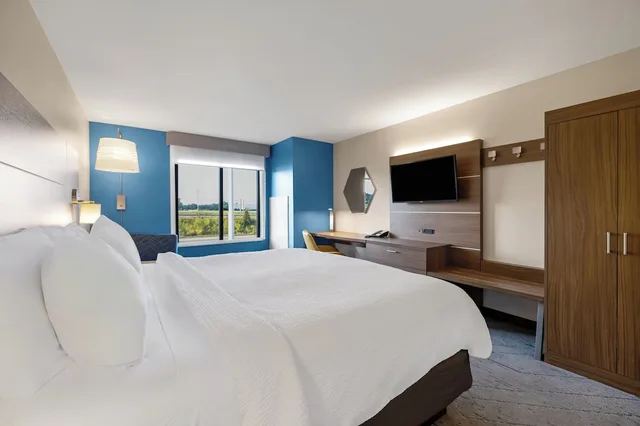 غرفة قياسية بسرير كينج لذوي الإعاقة، Holiday Inn Express Hotel Suites Rolla Univ of Missouri Rolla 2/4