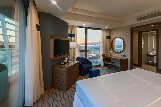 غرفة، Four Points By Sheraton Izmir 2/3