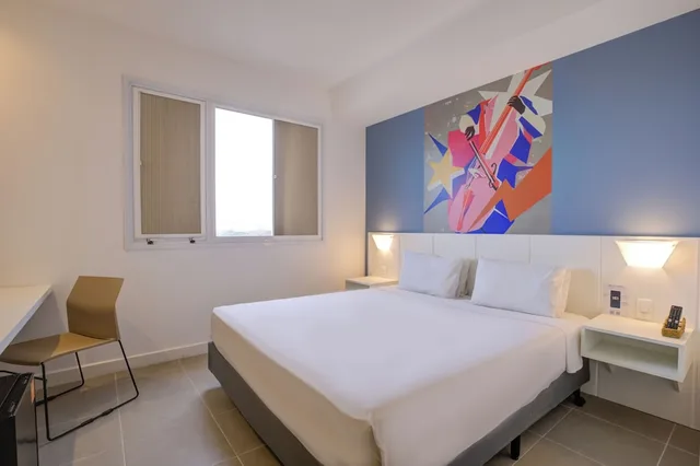 غرفة قياسية بسرير كوين، Transamerica FIT Jacarei 3/10