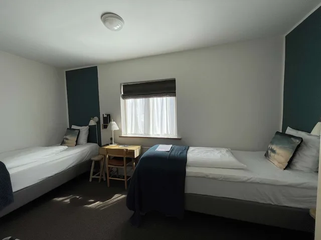 غرفة قياسية بسريرين منفصلين، Best Western Hotel Herman Bang 1/3