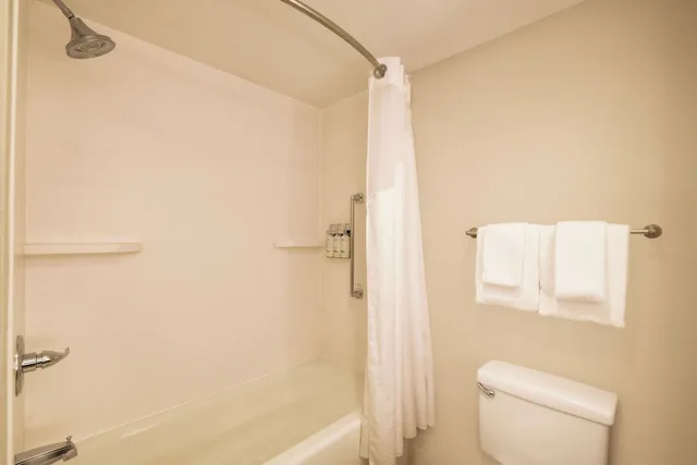 جناح بسريرين منفصلين، Holiday Inn Express Hotel Suites Raleigh North Wake Forest 6/7