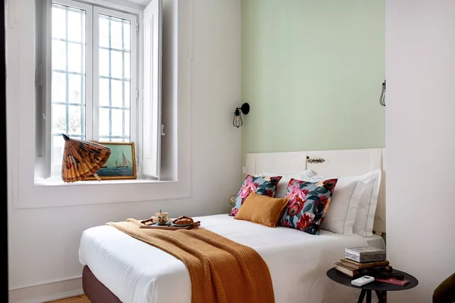 Junior, Single Bed, Interior View, LeL Madalena GuestHouse 3/10