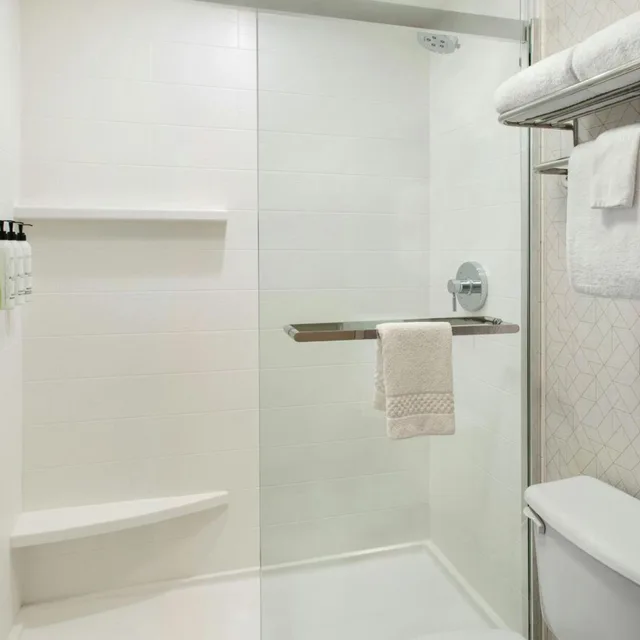 Suite, 2 Queen Beds, Trundle Bed, Sofa, Springhill Suites Pittsburgh Mills 2/6
