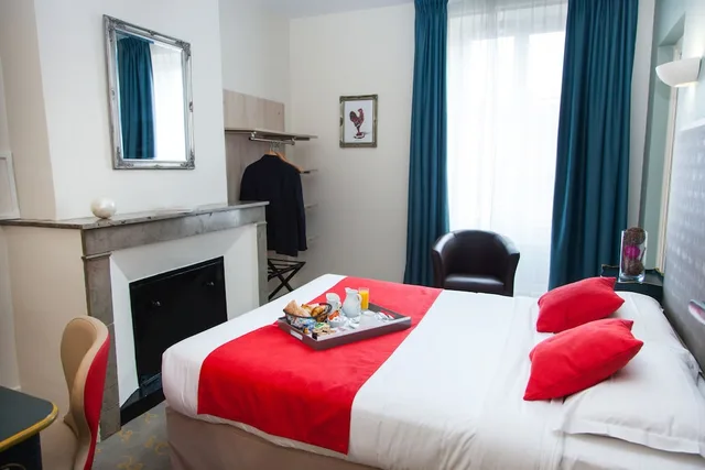 Superior, Twin Beds, Best Western Hotel De France 1/8