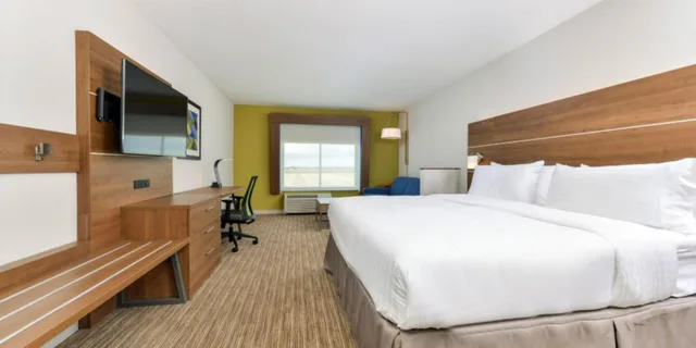 جناح بسرير كينج لذوي الإعاقة، Holiday Inn Express Alliance 1/1