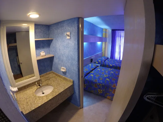 غرفة قياسية بسريرين مزدوجين بشرفة، Club Del Sol Acapulco 1/1