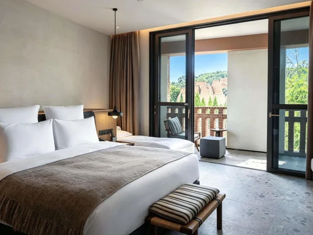 All Together, Superior, 1 King and 1 Single Beds، DongFengYun Hotel Mi'Le - MGallery Collection 2/5