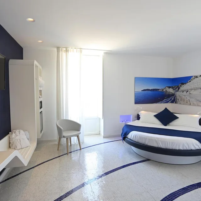 جناح جونيور بإطلالة على البحر، Zafran Boutique Hotel 2/9