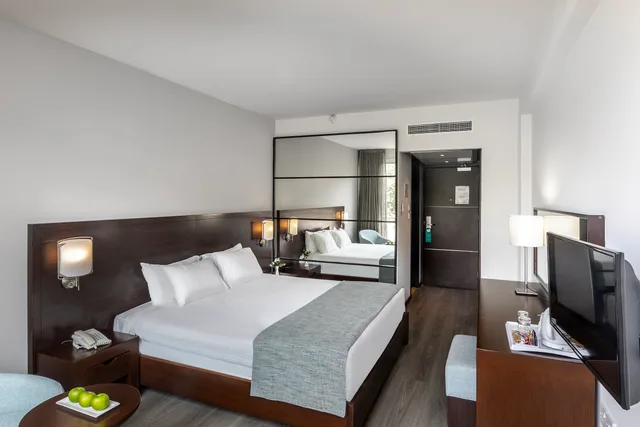 غرفة سوبيريور مفردة، Napa Plaza Hotel-Adults Only 2/3