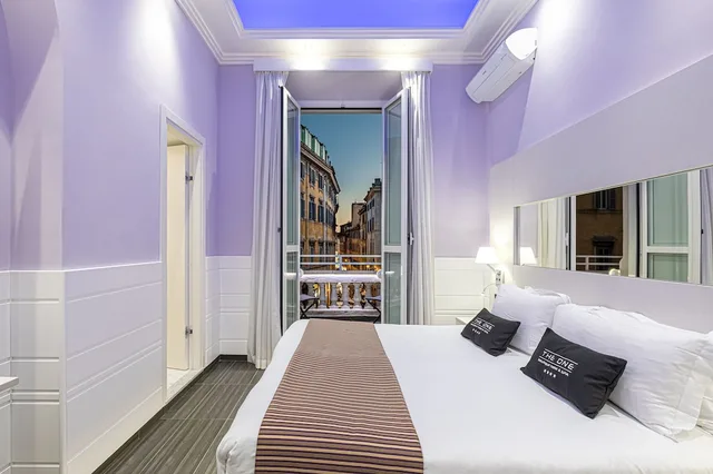 غرفة تنفيذية بسرير كينج بإطلالة على المدينة بشرفة، The One Boutique Hotel & Spa - Adults Only 1/8